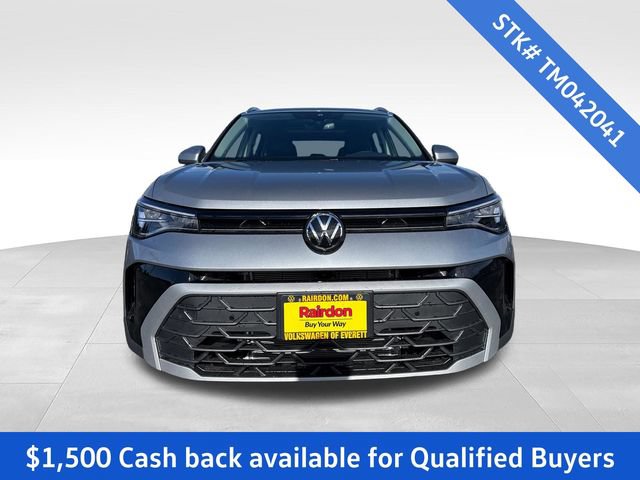 New 2026 Volkswagen Taos SE AWD/4WD image 2