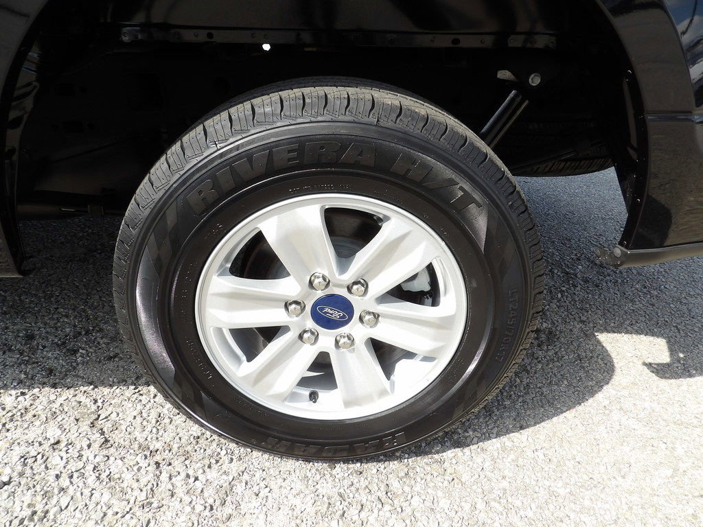 Used 2019 Ford F150 XL w/ Equipment Group 101A Mid RWD image 41