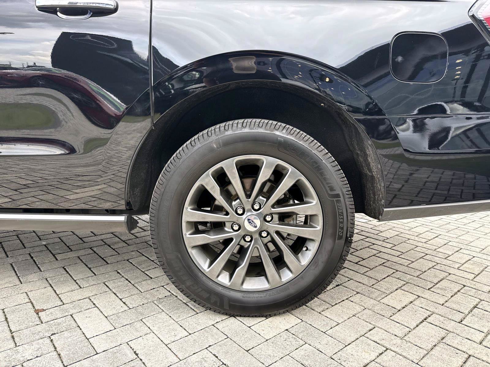 Used 2021 Ford Expedition Max Limited RWD image 11