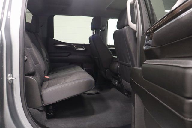 Used 2025 Chevrolet Silverado 1500 LT image 17