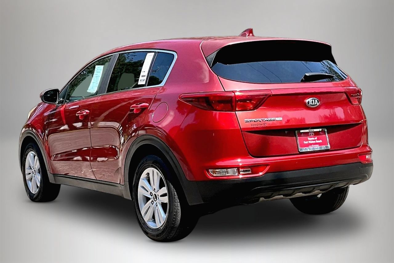 Used 2019 Kia Sportage LX FWD image 4