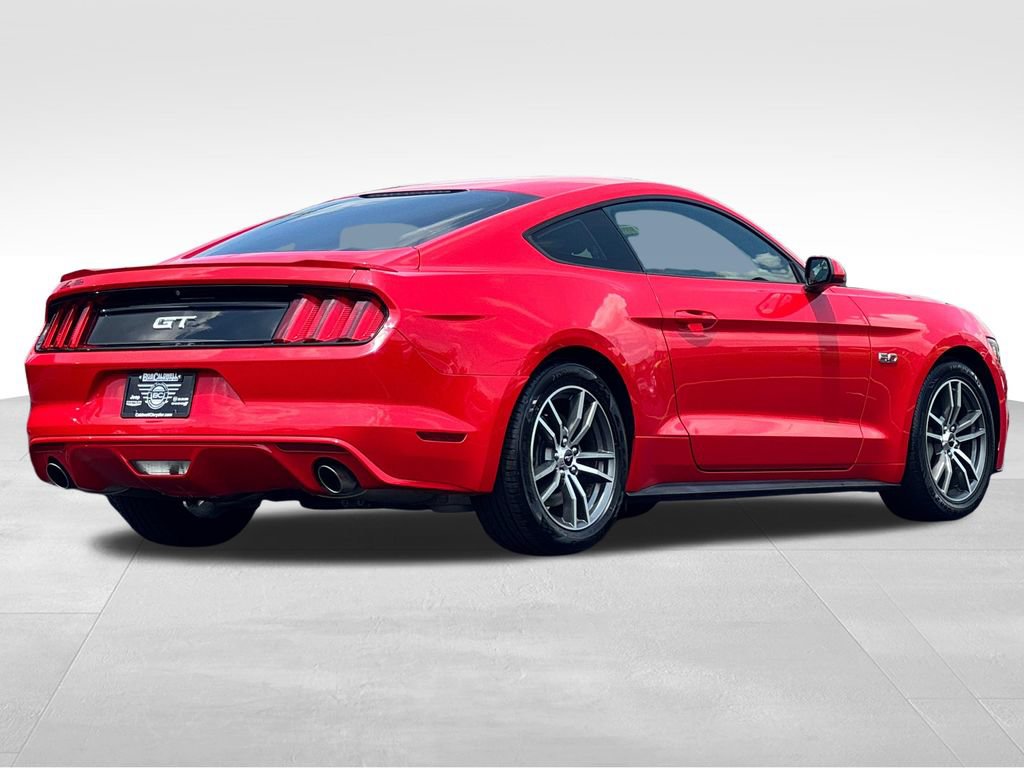 Used 2017 Ford Mustang GT RWD image 7