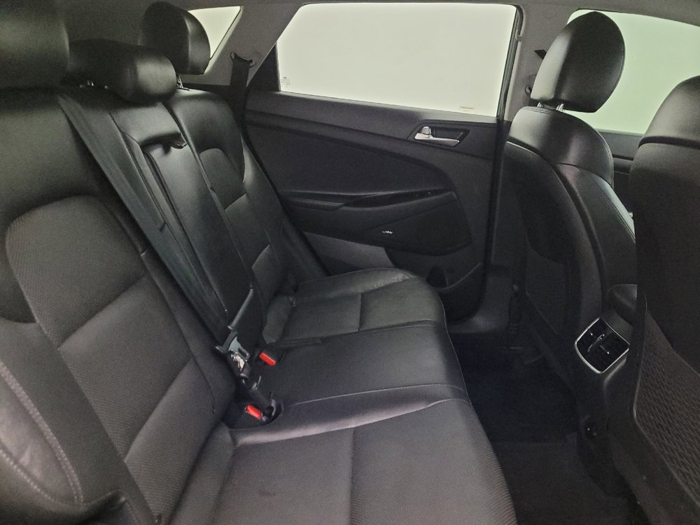 Used 2021 Hyundai Tucson Ultimate w/ Cargo Package AWD/4WD image 19