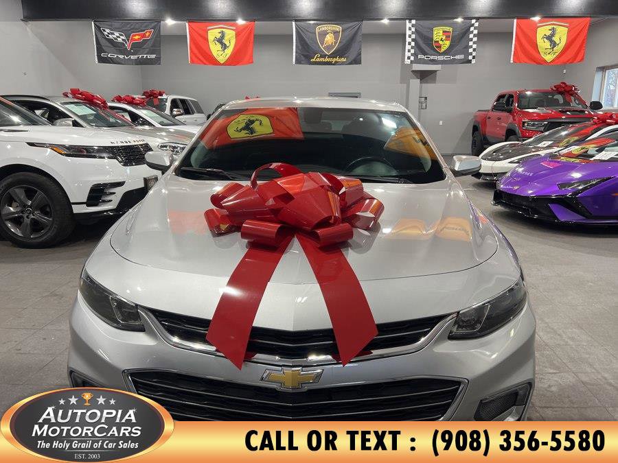 Used 2017 Chevrolet Malibu LT FWD image 8