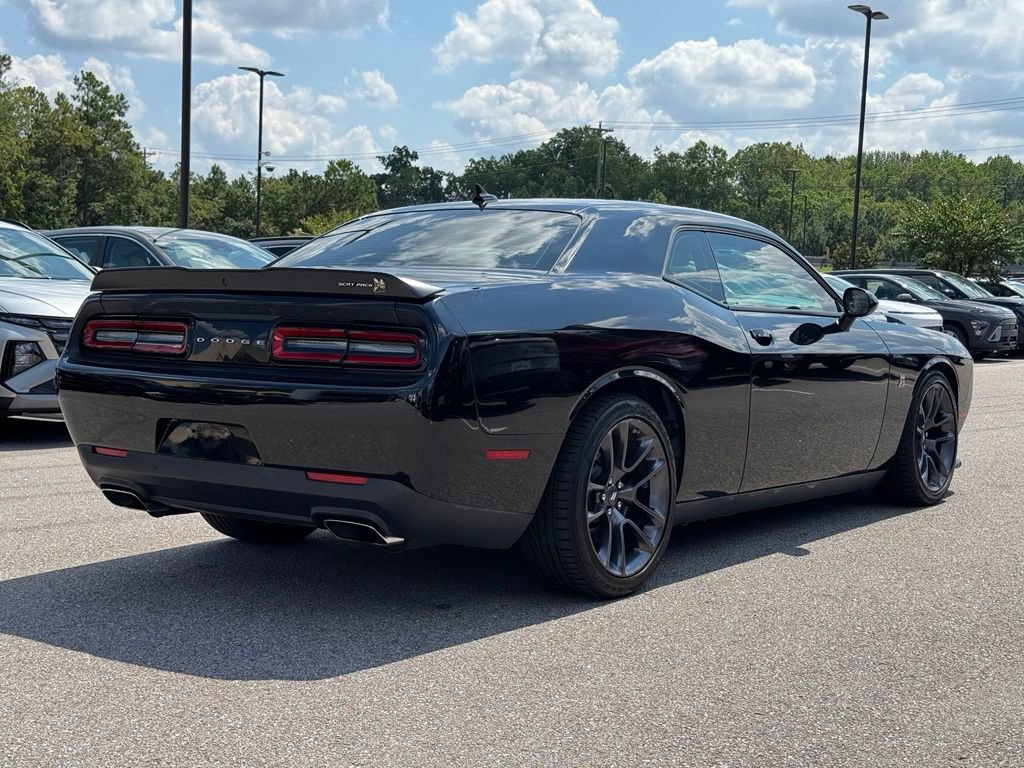 Used 2023 Dodge Challenger R/T Scat Pack RWD image 12