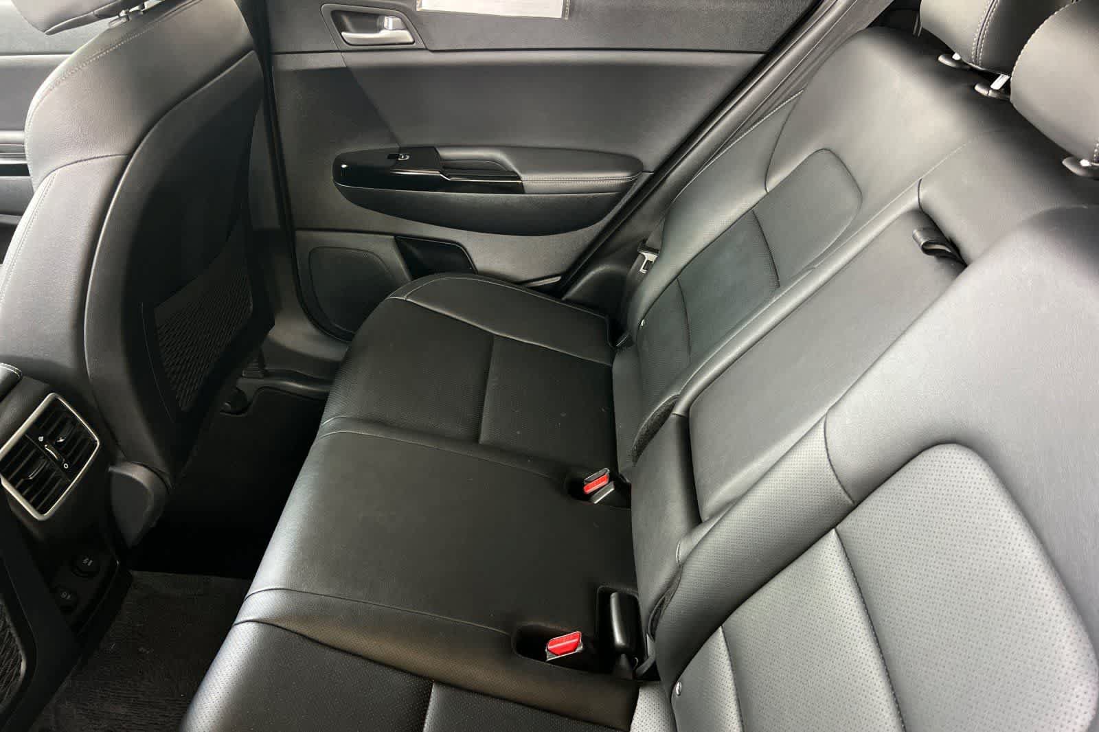 Used 2022 Kia Sportage Nightfall Edition w/ Nighfall AWD Premium Package image 5