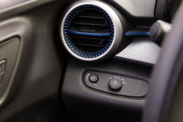 Used 2025 Chevrolet Trax LS image 17