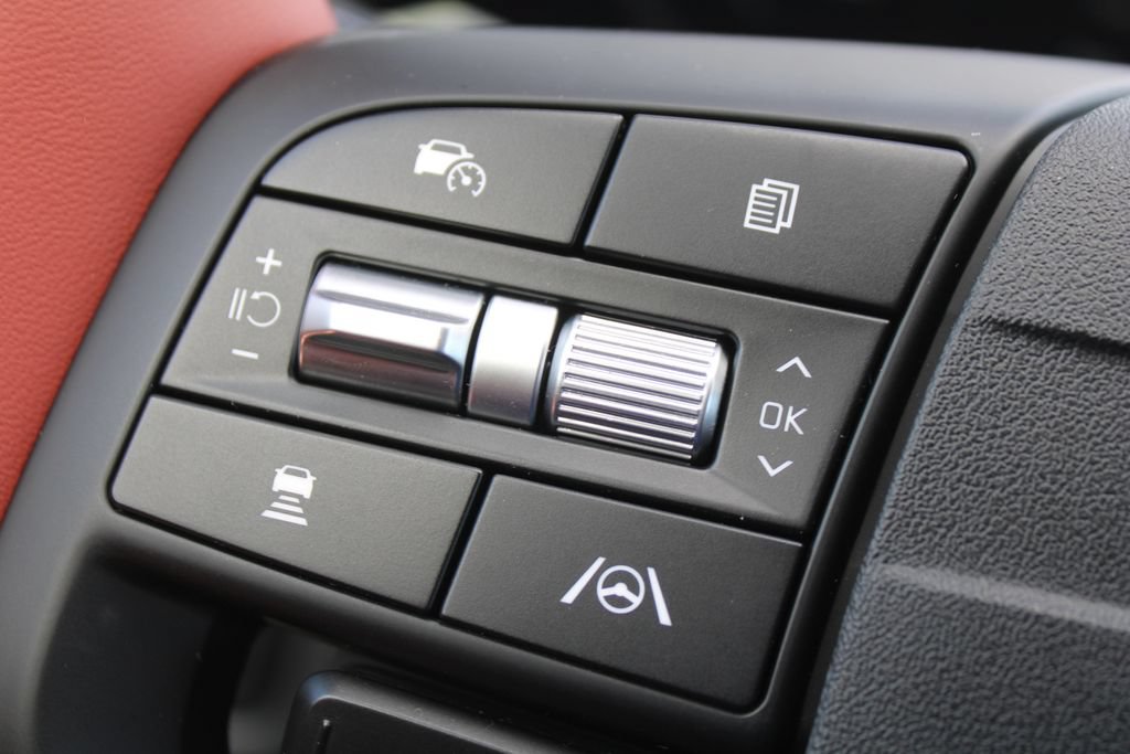 New 2026 Kia Sportage SX AWD/4WD image 28
