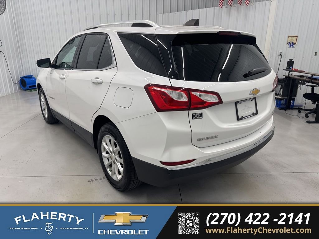 Used 2018 Chevrolet Equinox LT w/ Sun & Infotainment Package image 5