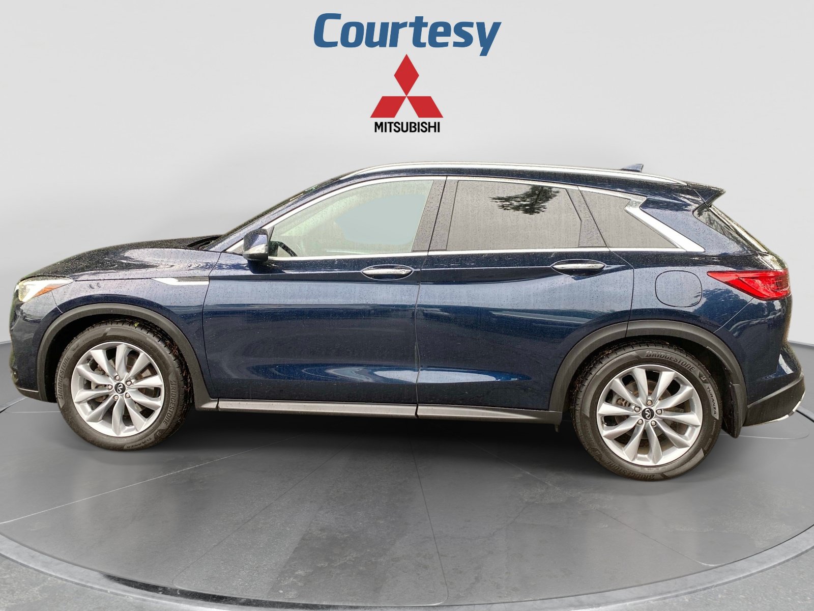 Used 2020 INFINITI QX50 Luxe w/ Cargo Package AWD/4WD image 2