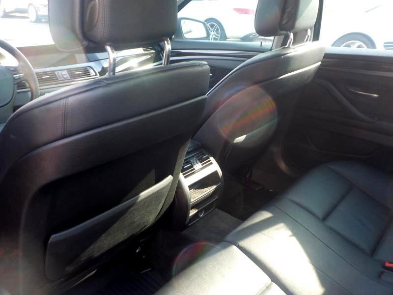 Used 2011 BMW 528i Sedan image 18