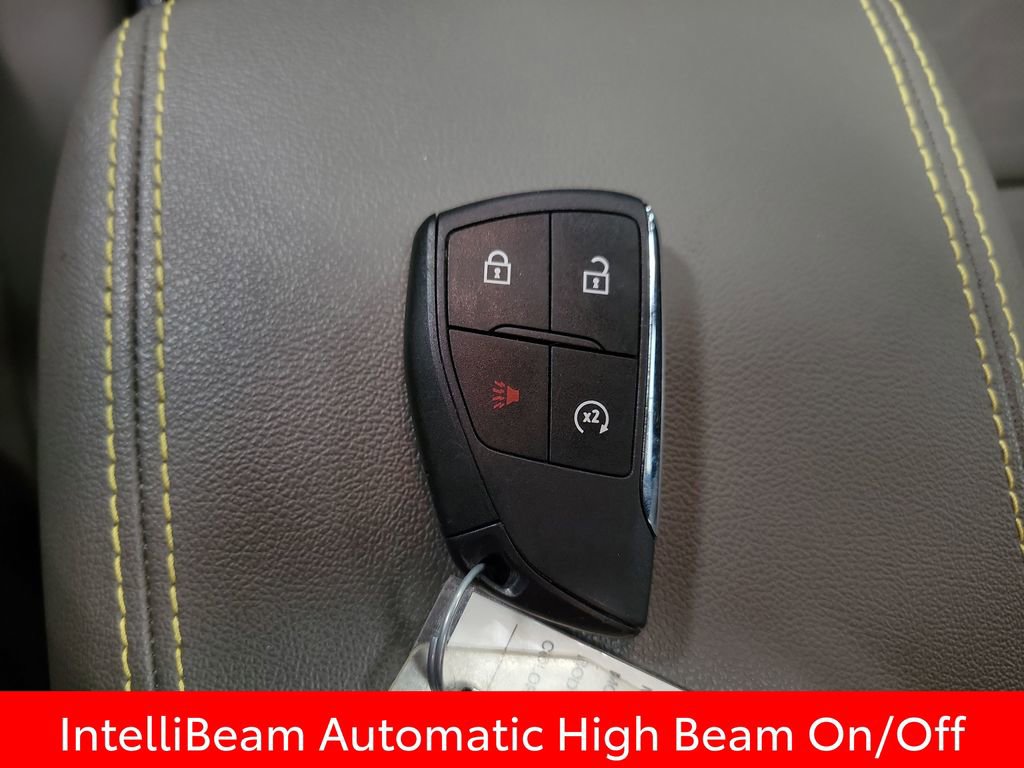 Used 2025 Chevrolet Colorado ZR2 w/ Technology Package image 17