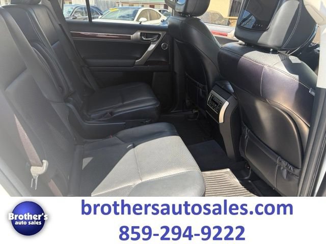 Used 2017 Lexus GX 460 Luxury AWD/4WD image 38