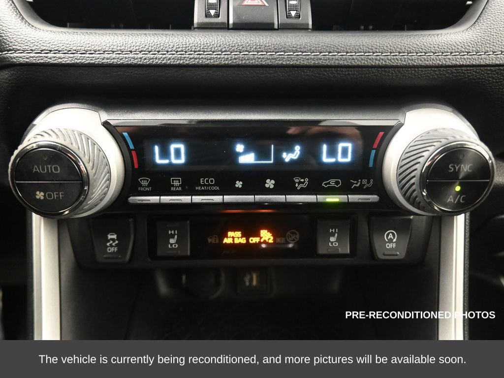 Used 2023 Toyota RAV4 XLE Premium image 28