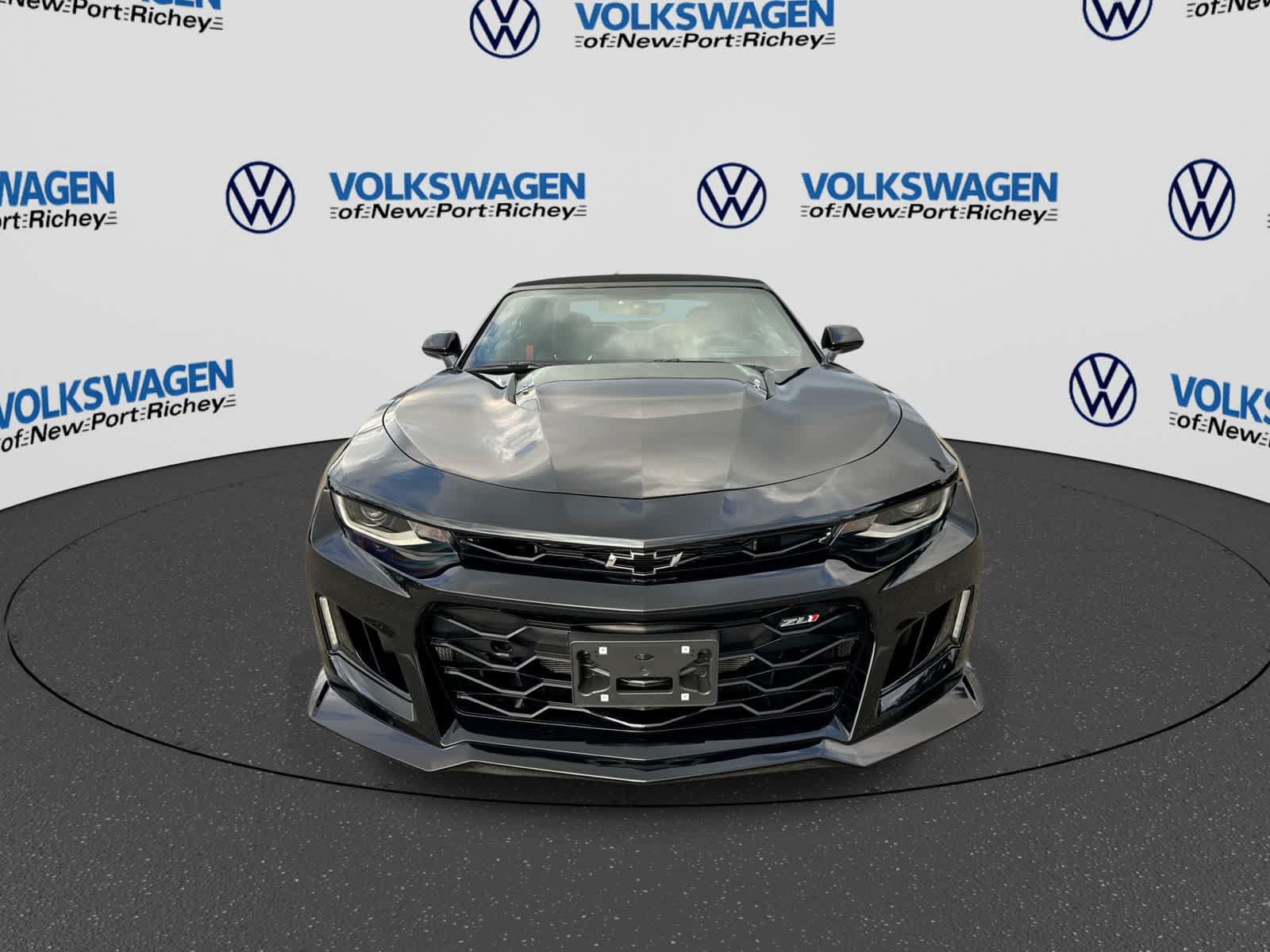 Used 2022 Chevrolet Camaro ZL1 RWD image 17