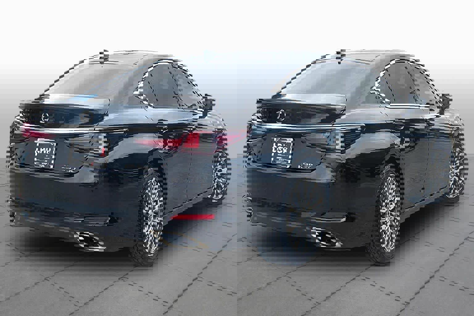 Used 2021 Lexus ES 350 w/ Premium Package image 12