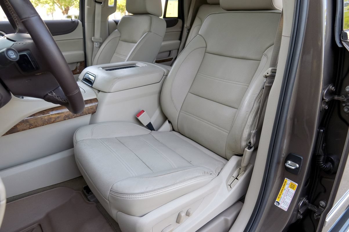 Used 2015 GMC Yukon Denali w/ Open Road Package AWD/4WD image 6