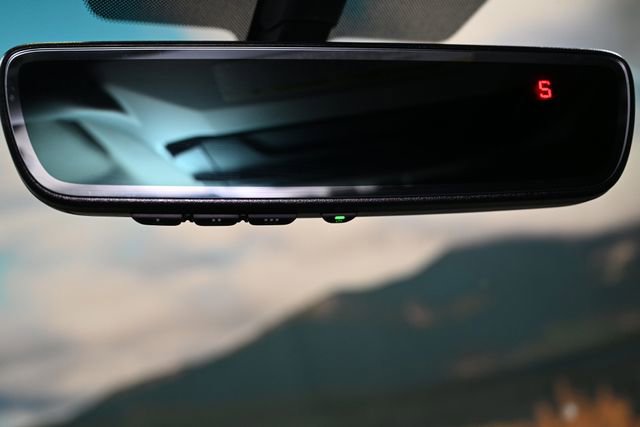 Used 2019 Subaru Ascent Limited AWD/4WD image 48