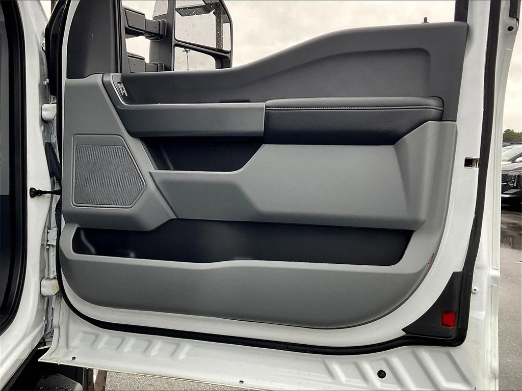 Used 2023 Ford F250 XLT image 11