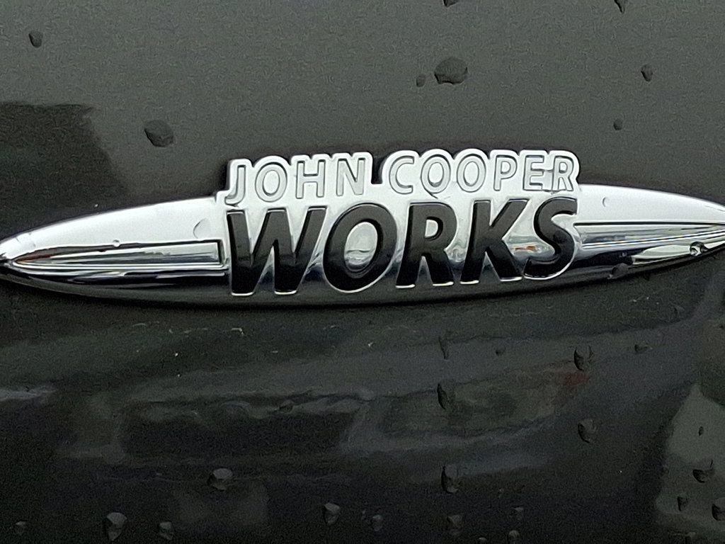 Used 2011 MINI Cooper John Cooper Works image 29