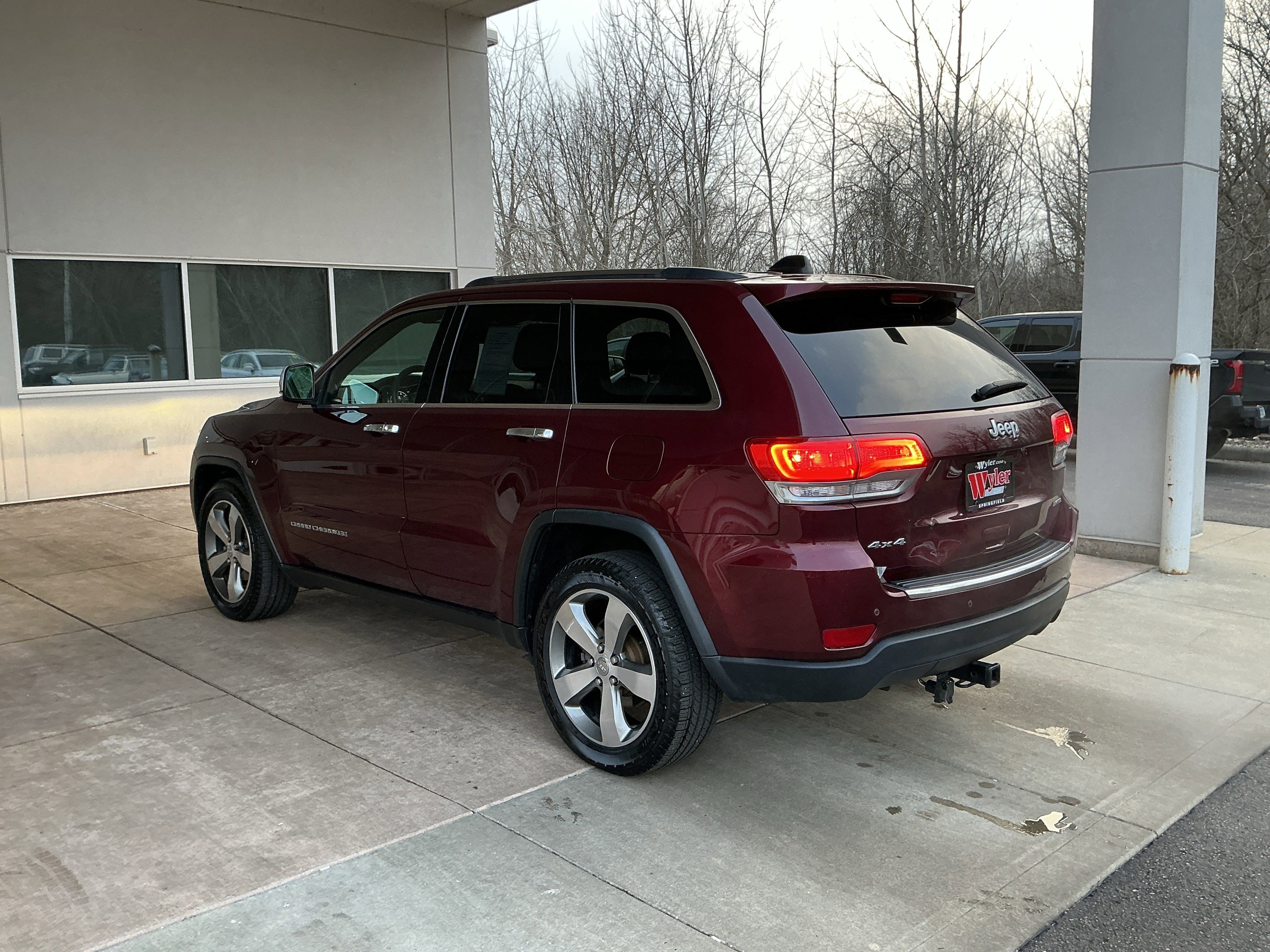 Used 2016 Jeep Grand Cherokee Limited w/ Luxury Group II image 20