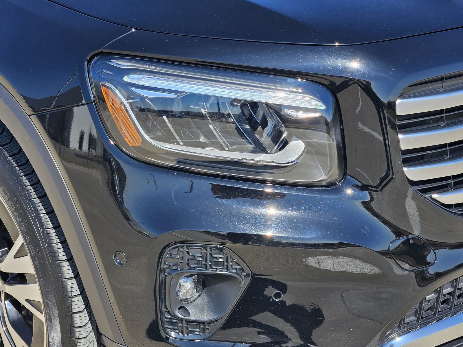 Used 2025 Mercedes-Benz GLB 250 4MATIC image 10