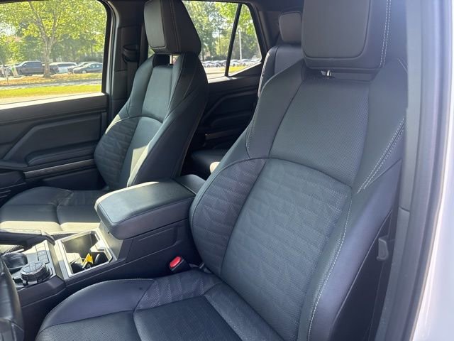 Used 2025 Toyota 4Runner TRD Off-Road Premium image 25