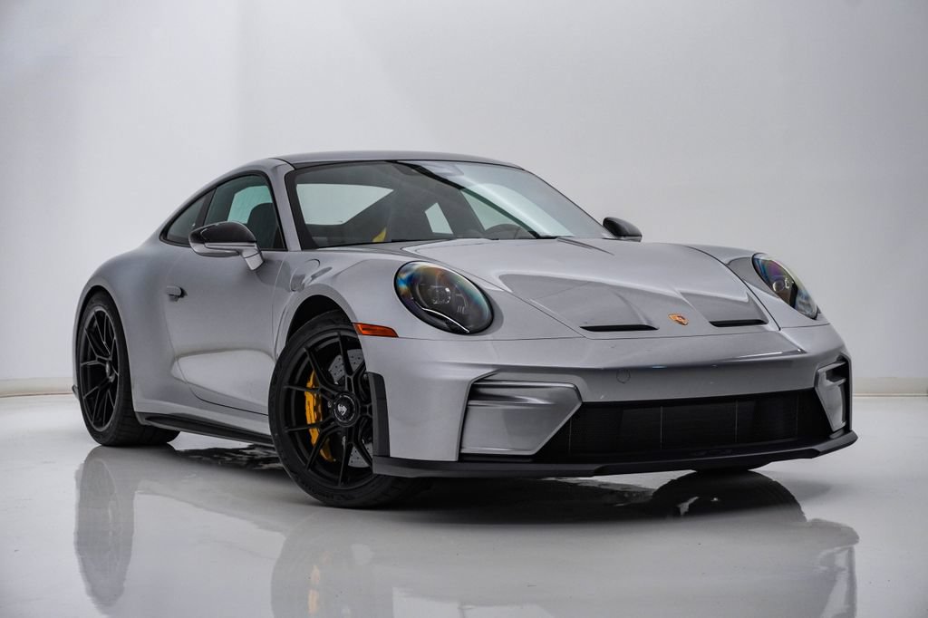 Certified 2026 Porsche 911 GT3 RWD image 8