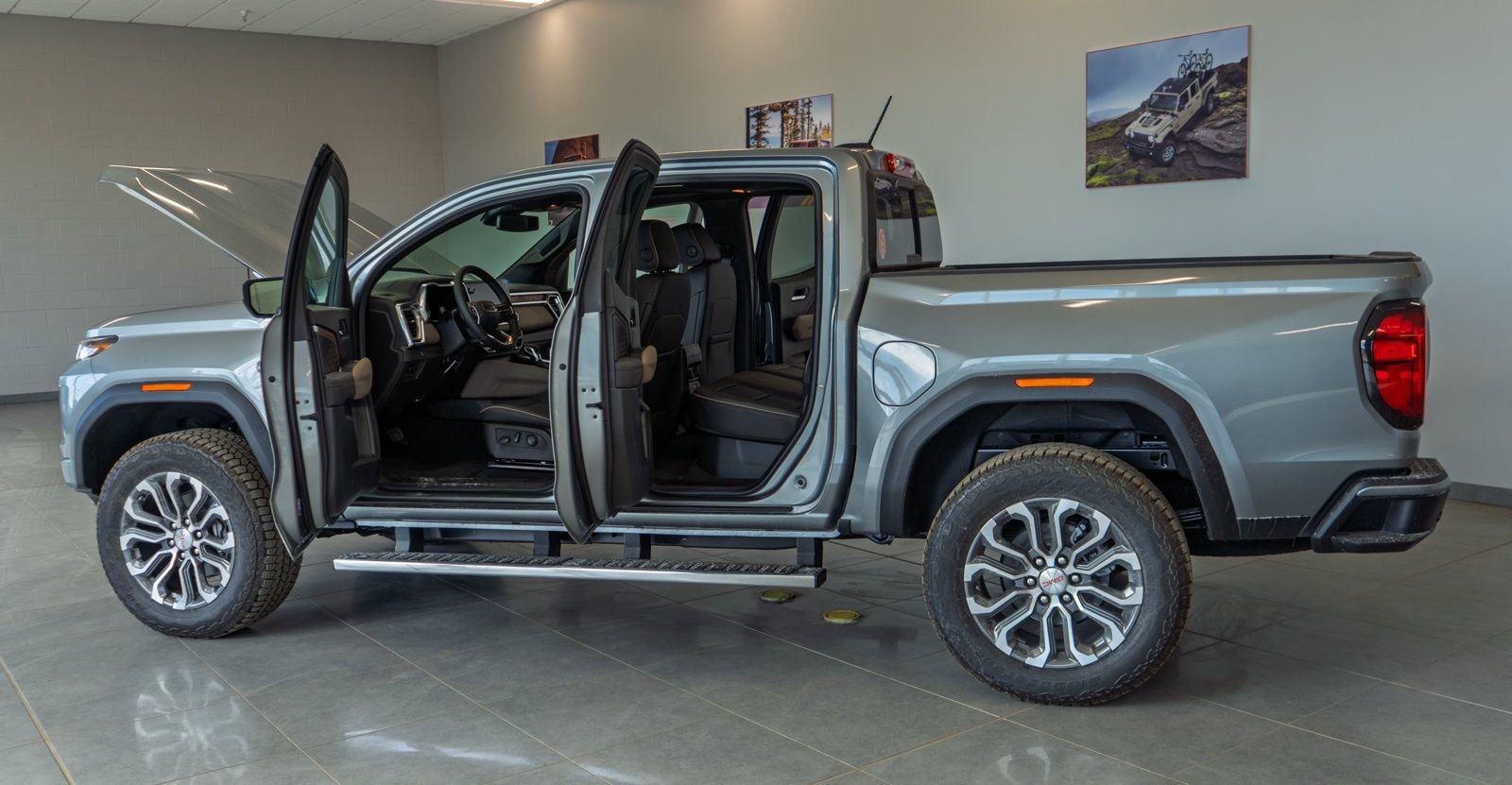 New 2026 GMC Canyon Denali image 17