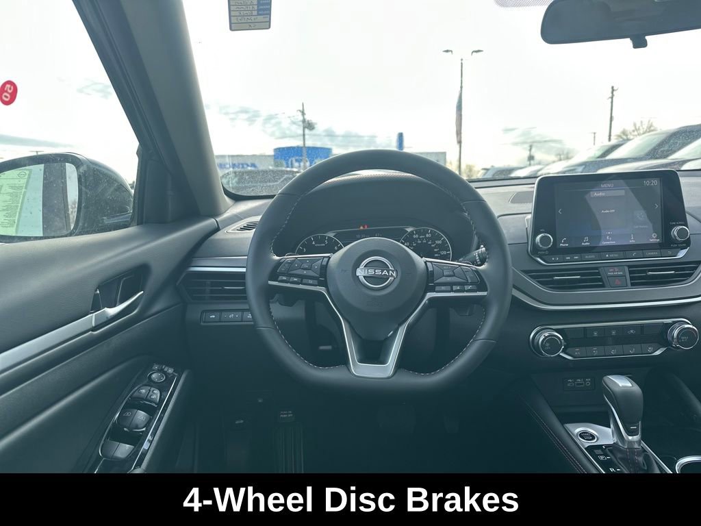 Used 2025 Nissan Altima 2.5 SR image 12