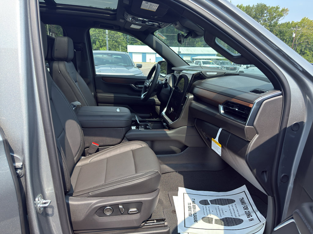 New 2026 GMC Yukon Denali w/ Advanced Technology Package AWD/4WD image 12