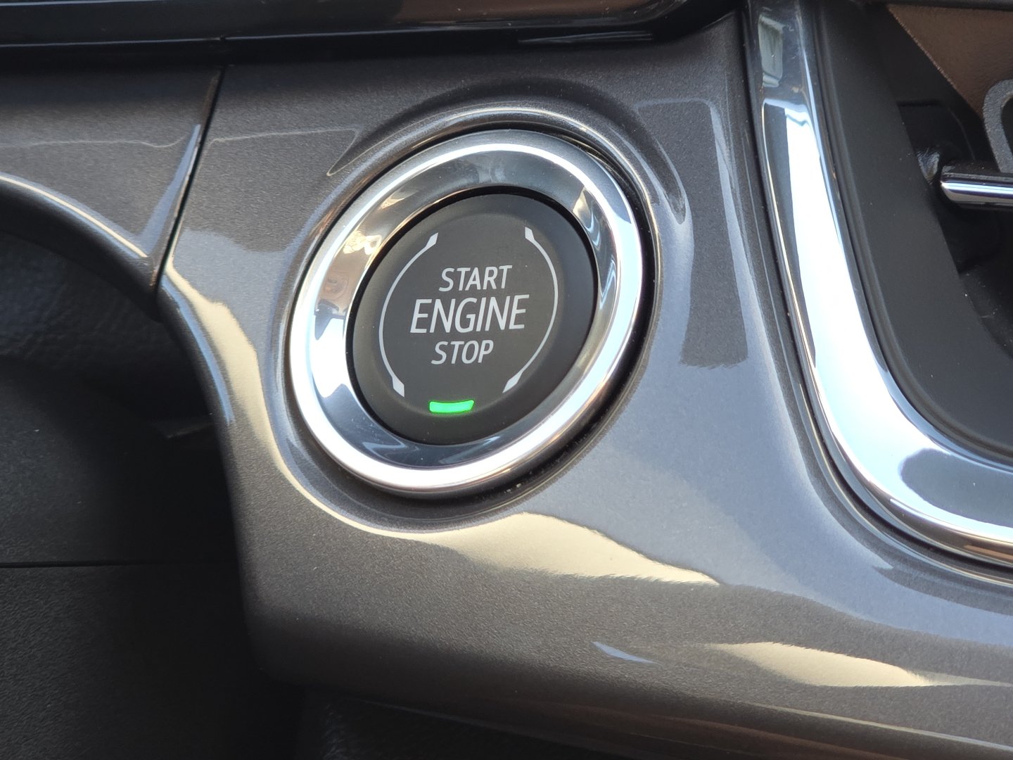 Used 2026 Chevrolet Trax ACTIV FWD image 10