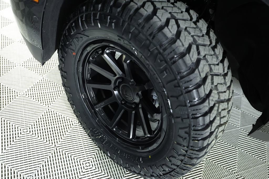 Used 2026 GMC Yukon Denali image 44