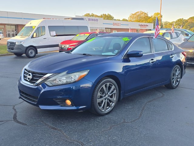 Certified 2018 Nissan Altima 2.5 SR w/ SR Special Edition FWD image 7
