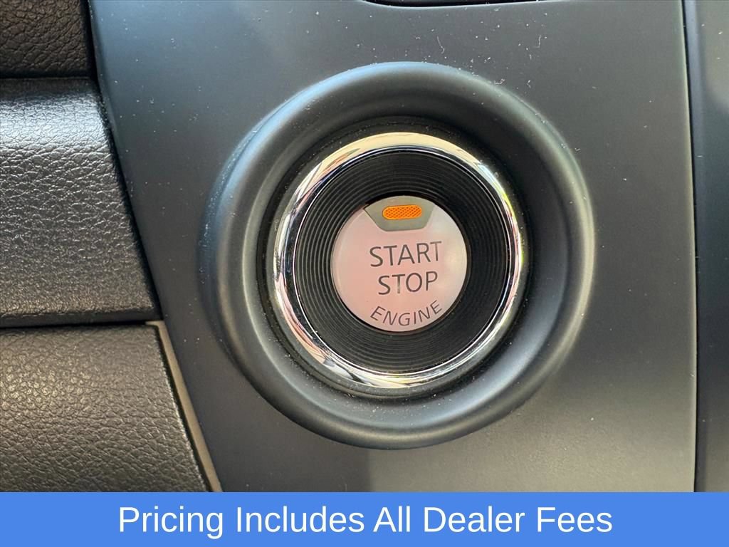 Certified 2024 Nissan Titan SV w/ SV Convenience Package RWD image 15