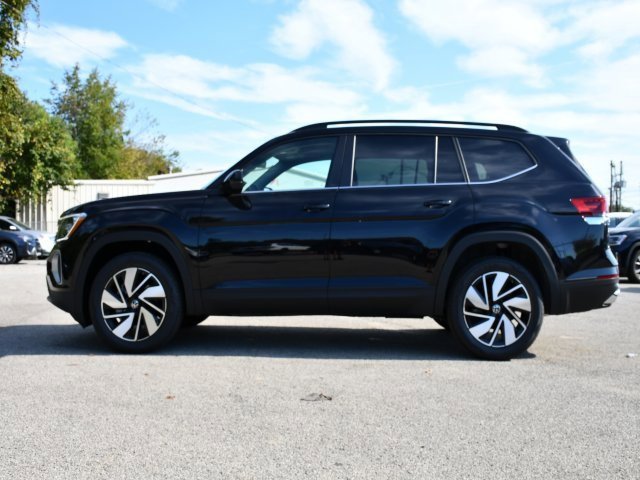 New 2026 Volkswagen Atlas SE image 4