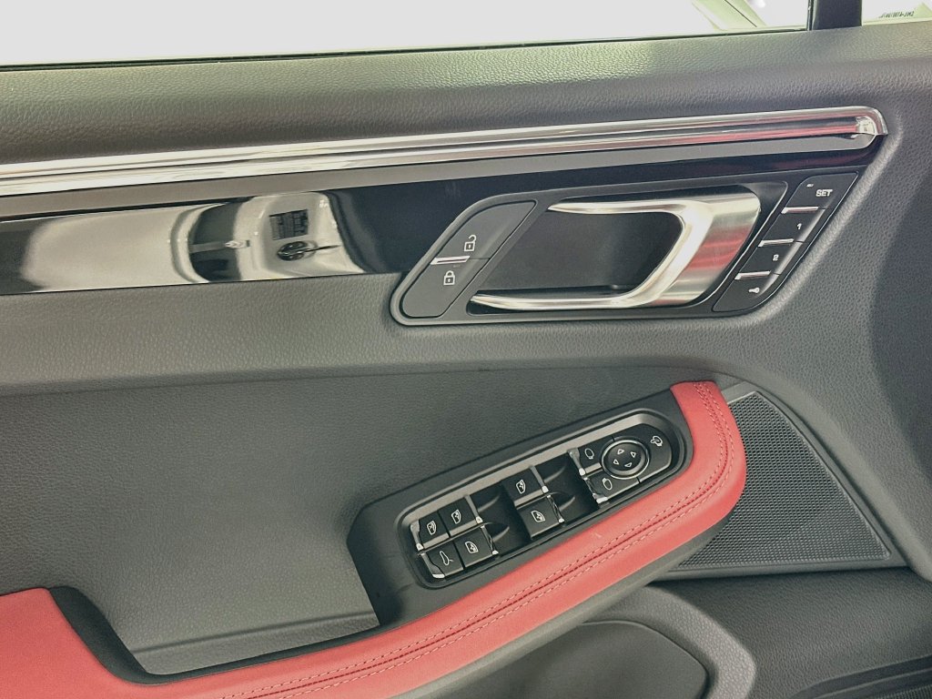 New 2026 Porsche Macan S AWD/4WD image 20