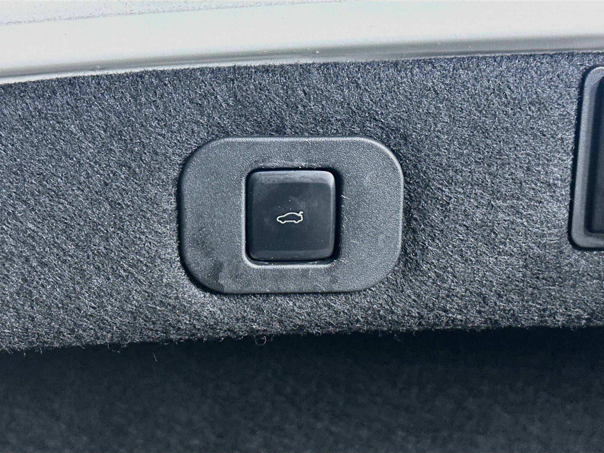 Used 2018 Lincoln Continental Black Label AWD/4WD image 32