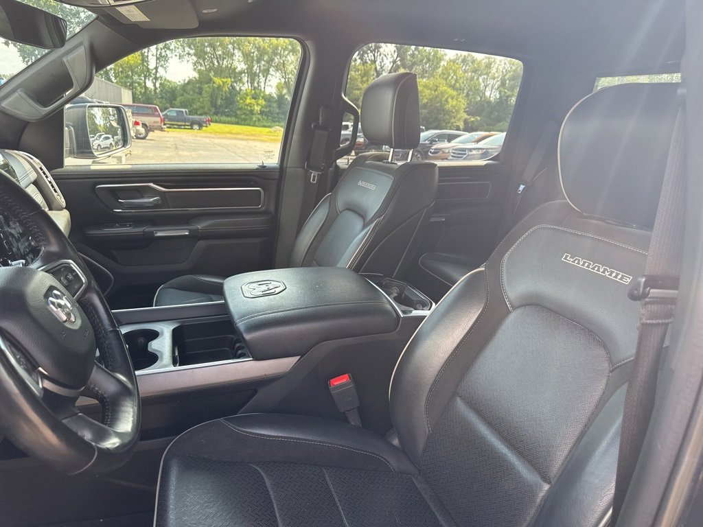 Used 2021 RAM 1500 Laramie w/ Sport Appearance Package image 17
