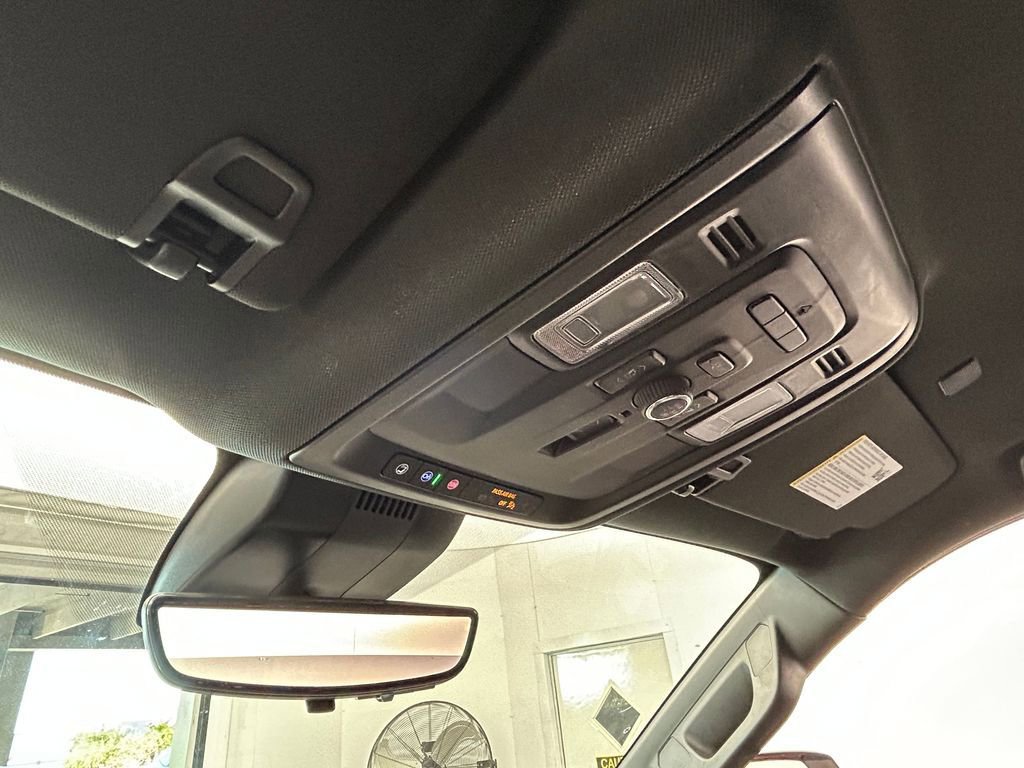 Used 2023 Chevrolet Tahoe High Country image 26