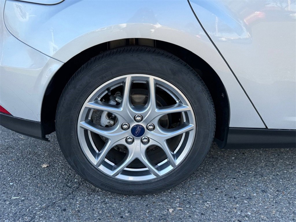 Used 2015 Ford Focus SE w/ Equipment Group 201A image 60