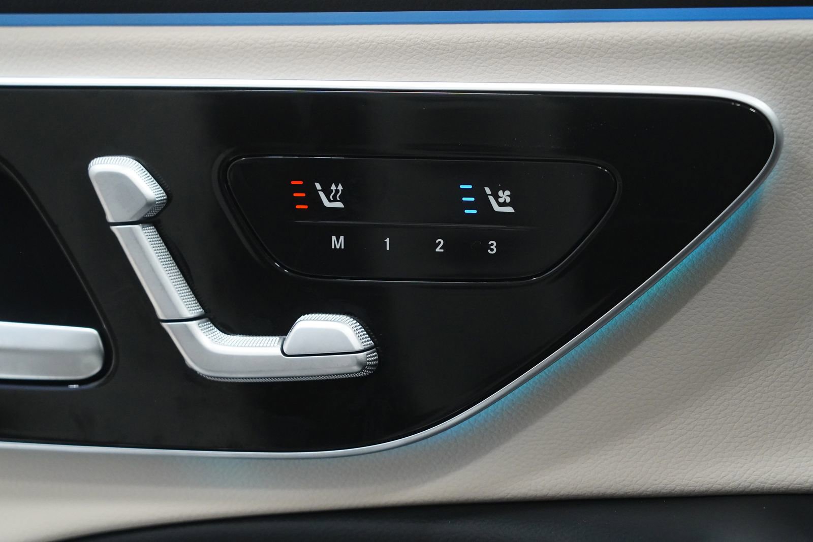 New 2026 Mercedes-Benz E 350 4MATIC Sedan image 30