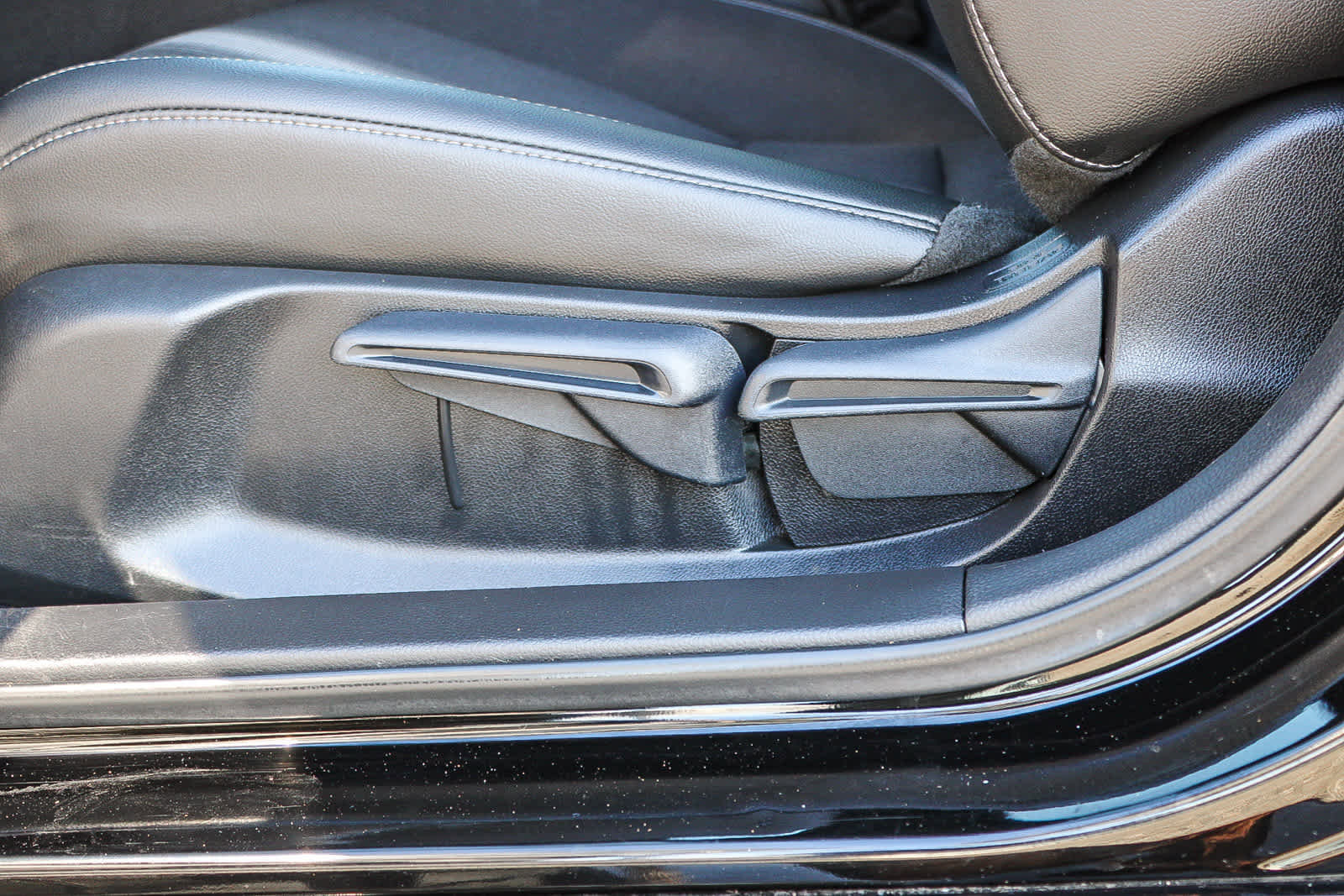 Certified 2025 Honda Civic Sport image 18