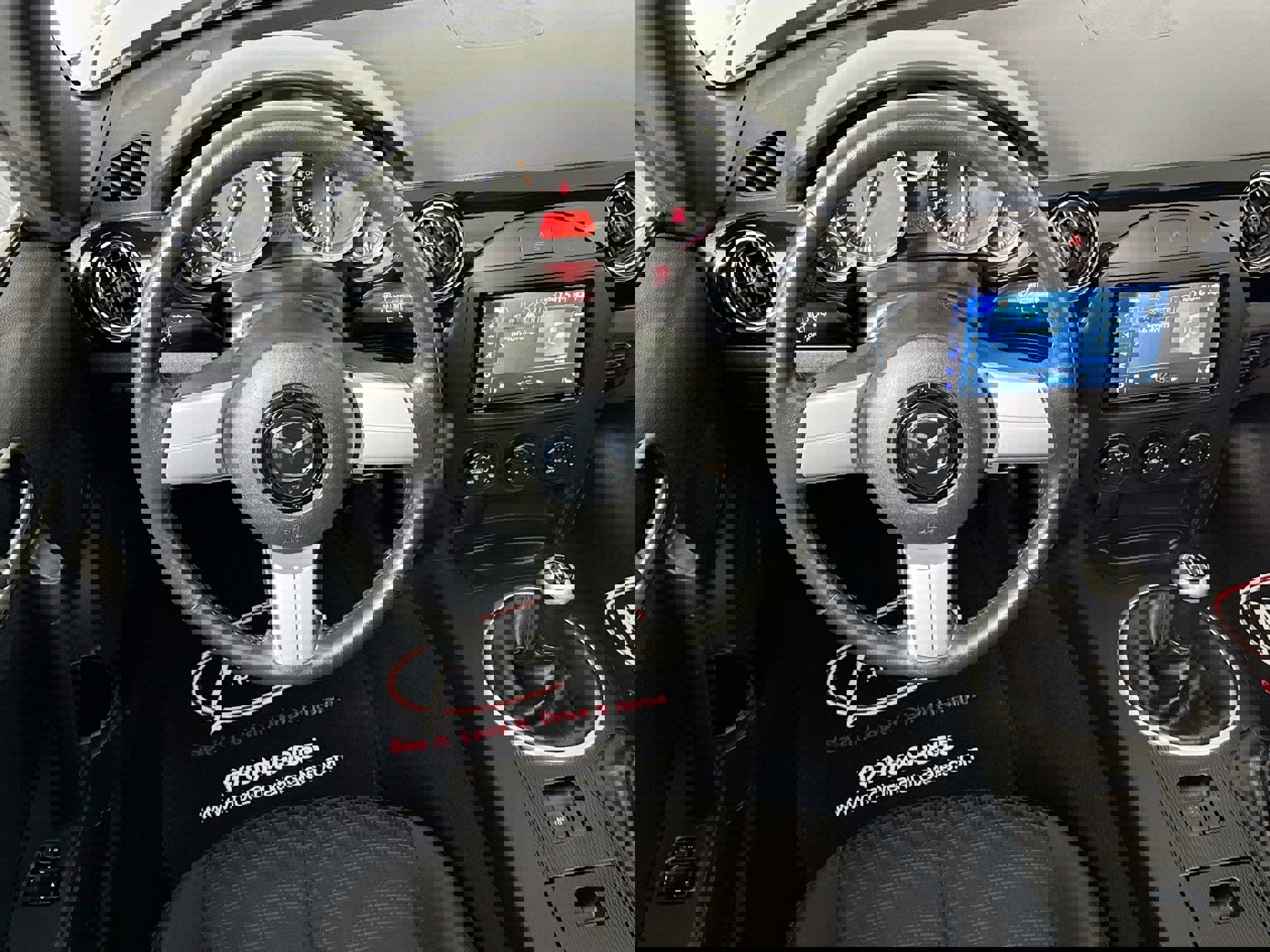 Used 2006 MAZDA MX-5 Miata image 20