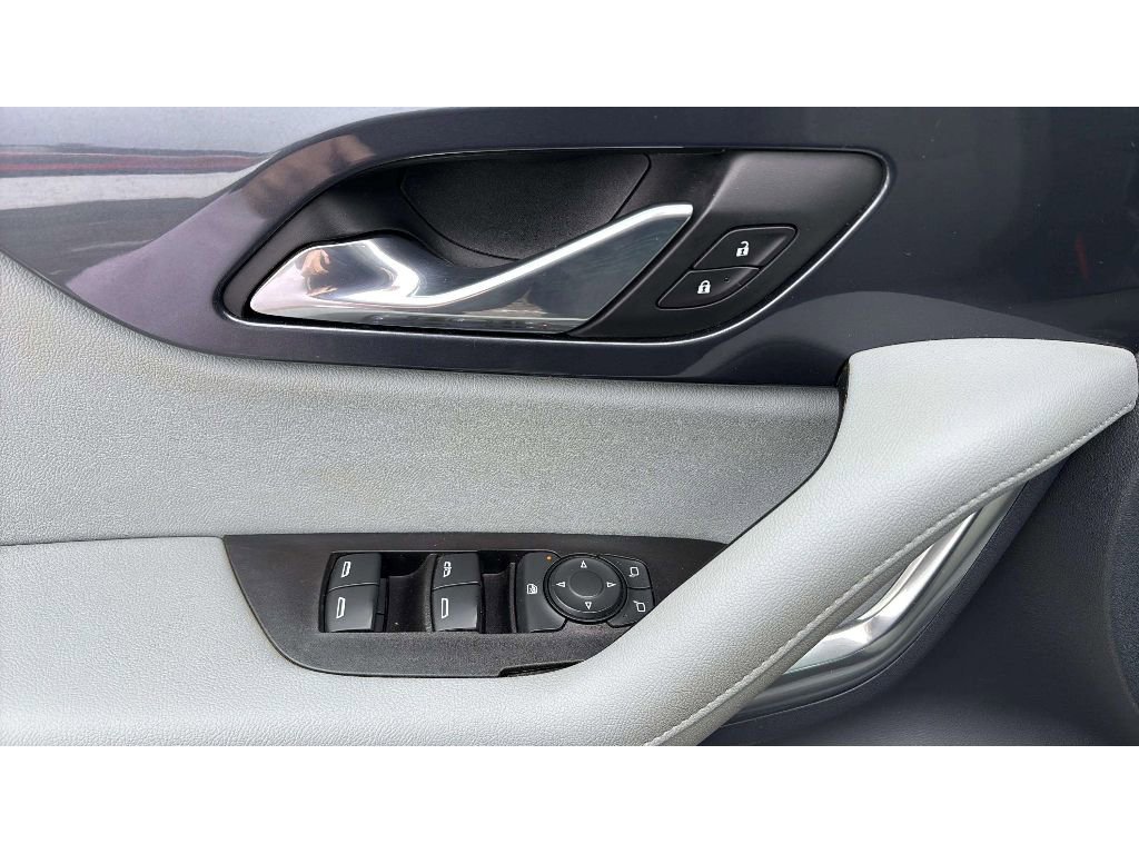 Used 2019 Chevrolet Blazer LT image 18