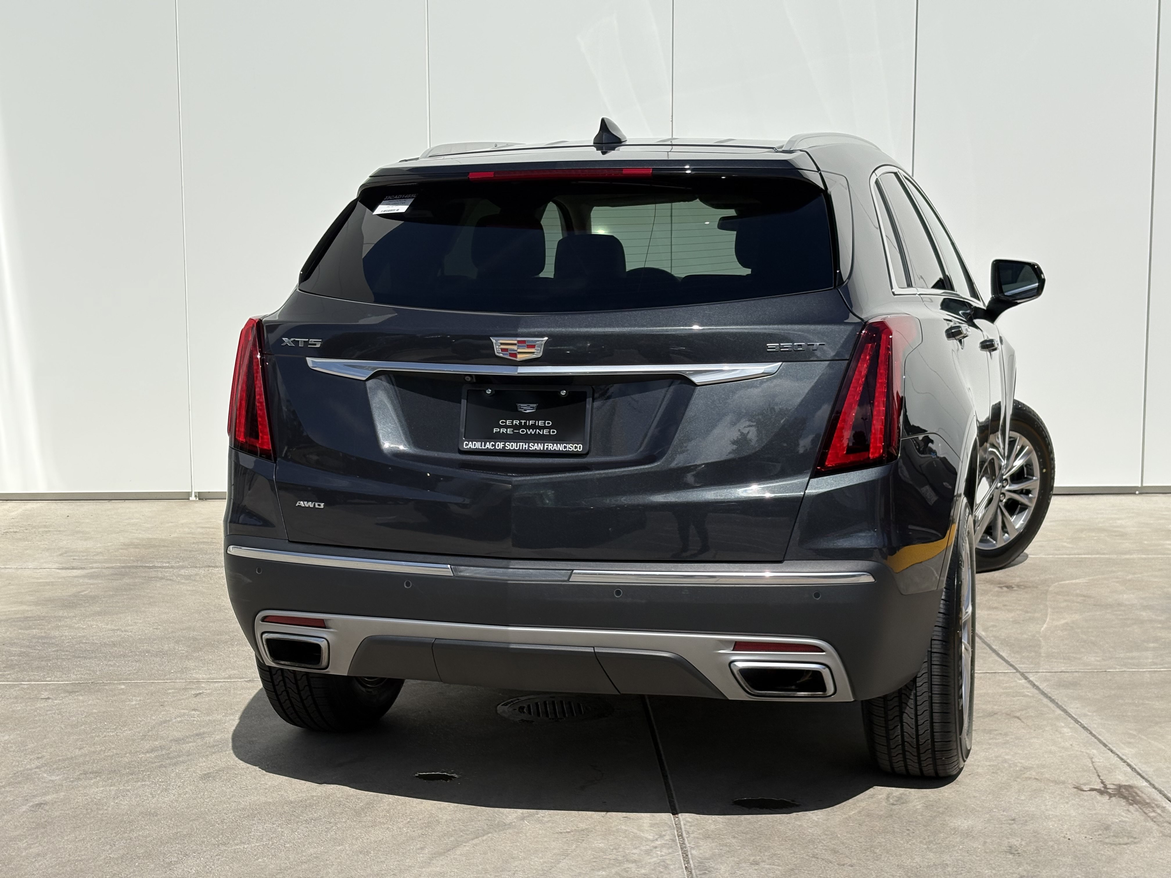 Certified 2023 Cadillac XT5 Premium Luxury w/ LPO, Floor Liner Package AWD/4WD image 6