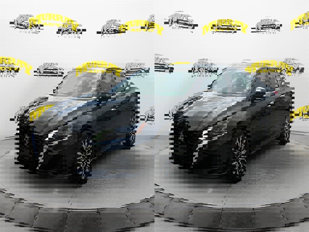 Used 2024 Nissan Altima 2.5 SV