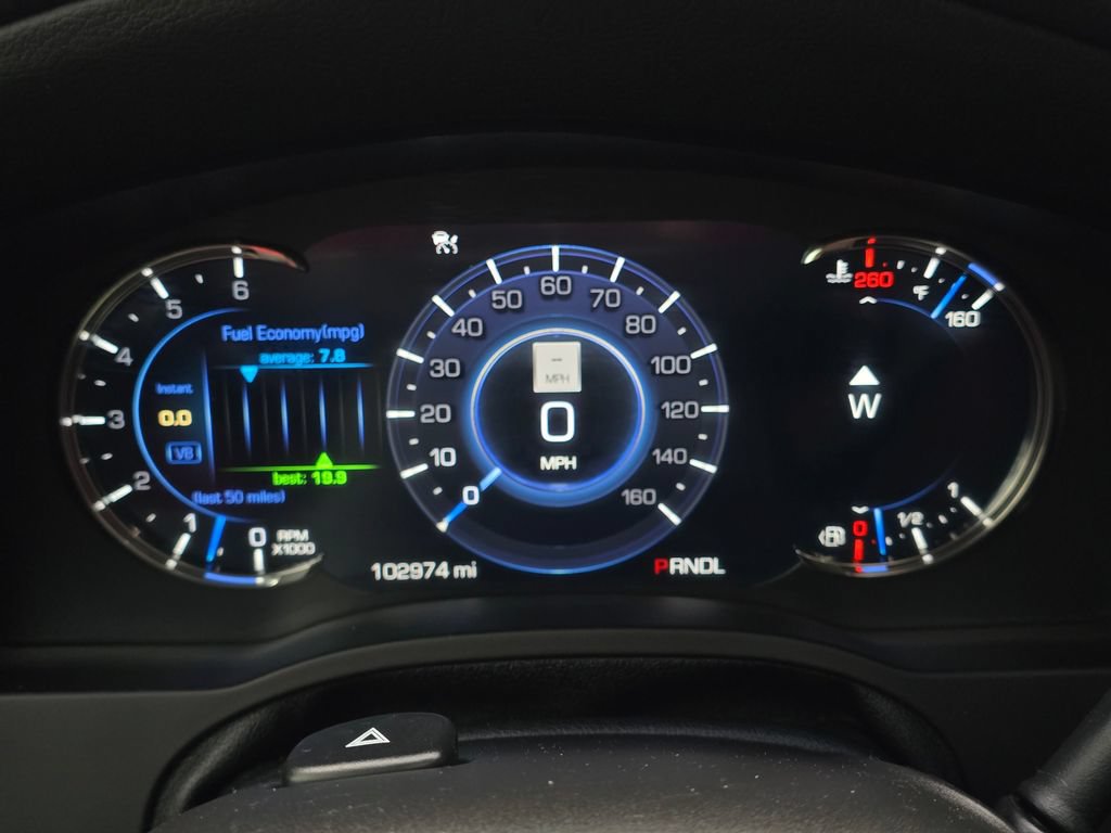 Used 2017 Cadillac Escalade Premium Luxury AWD/4WD image 35