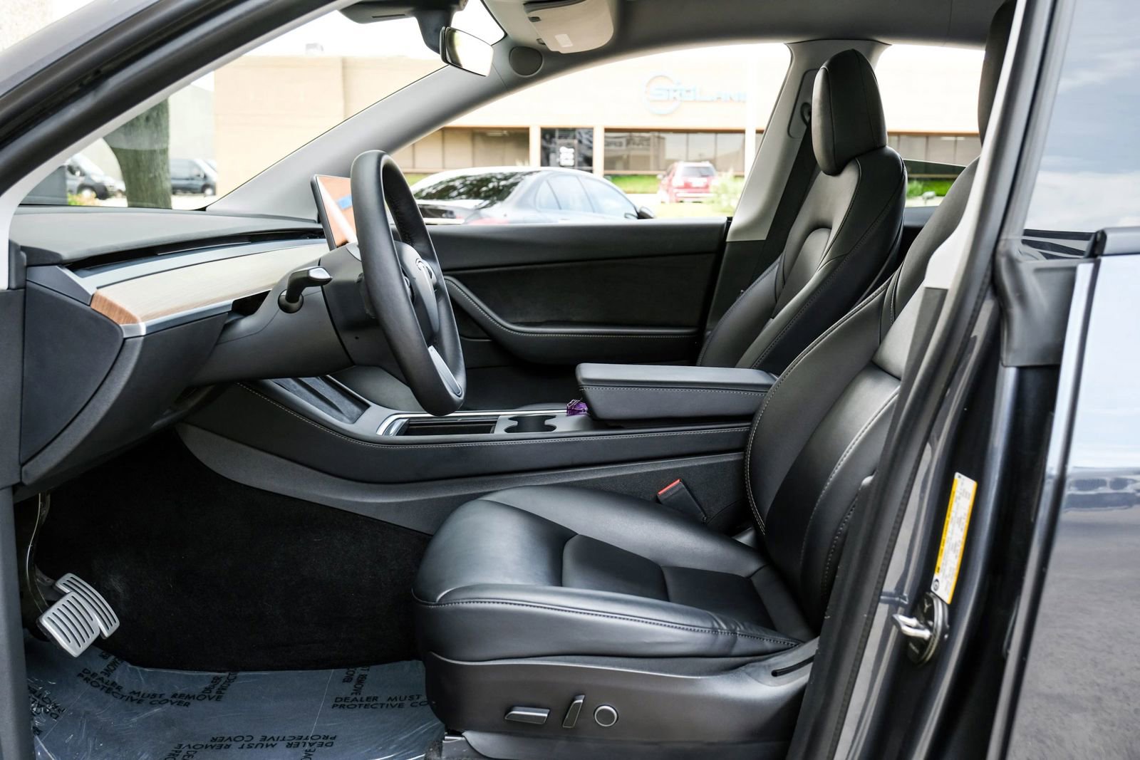 Used 2022 Tesla Model Y Performance AWD/4WD image 3