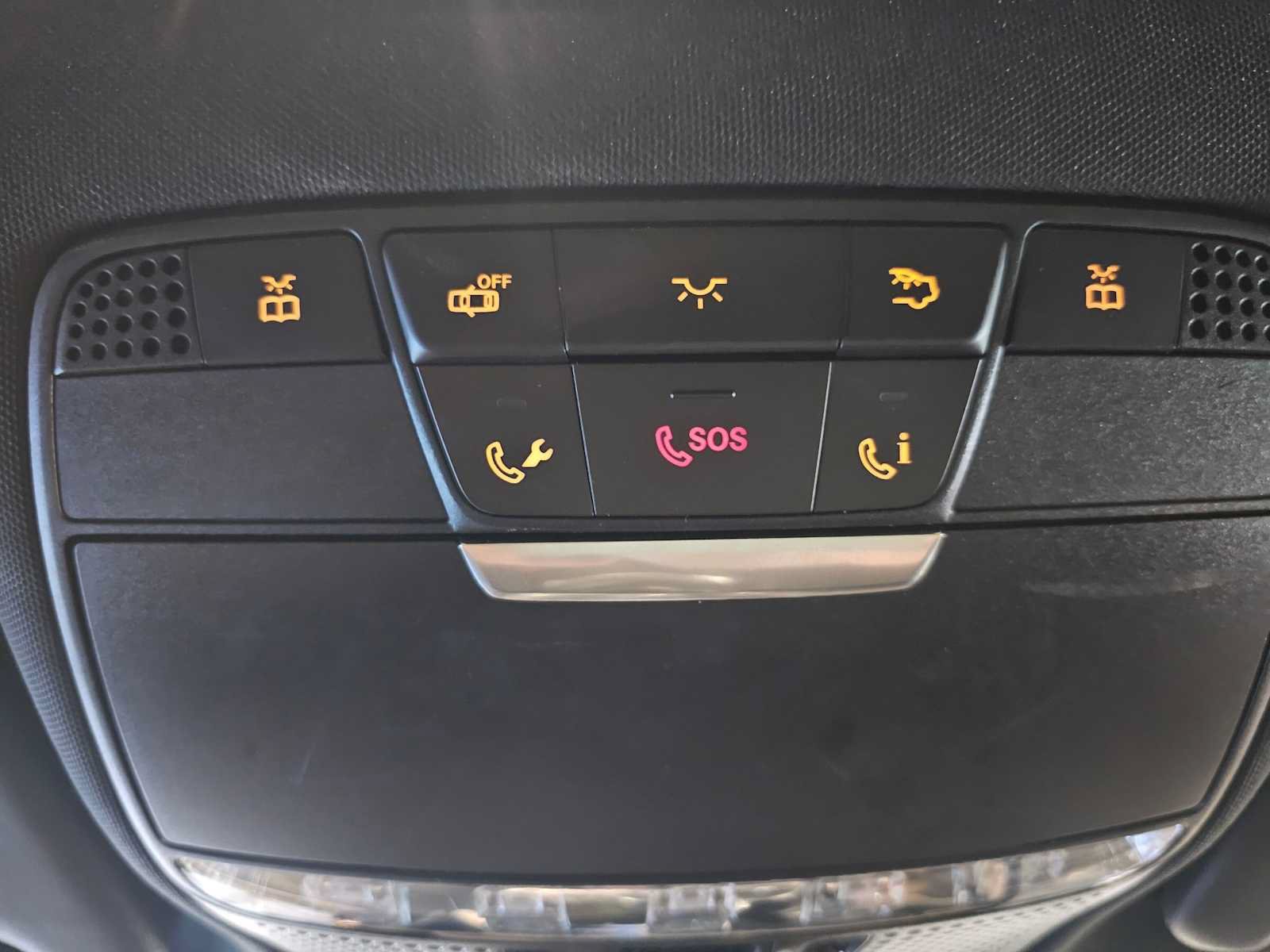Used 2019 Mercedes-Benz GLC 300 4MATIC image 34